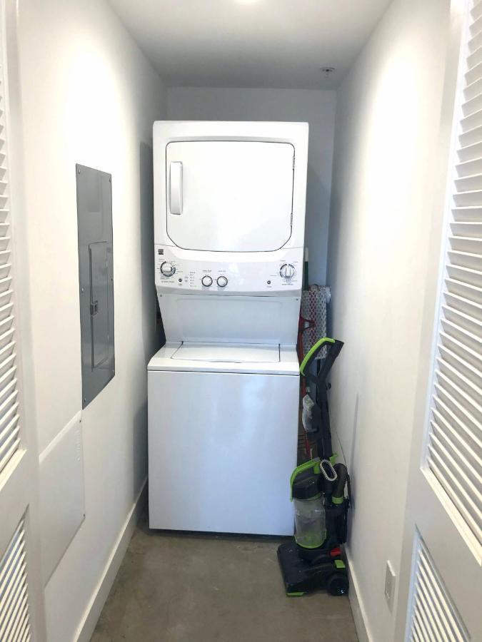 Апартаменти Modern 2 Bdrm W/Parking In The Heart Of Hillcrest Сан-Дієго Екстер'єр фото