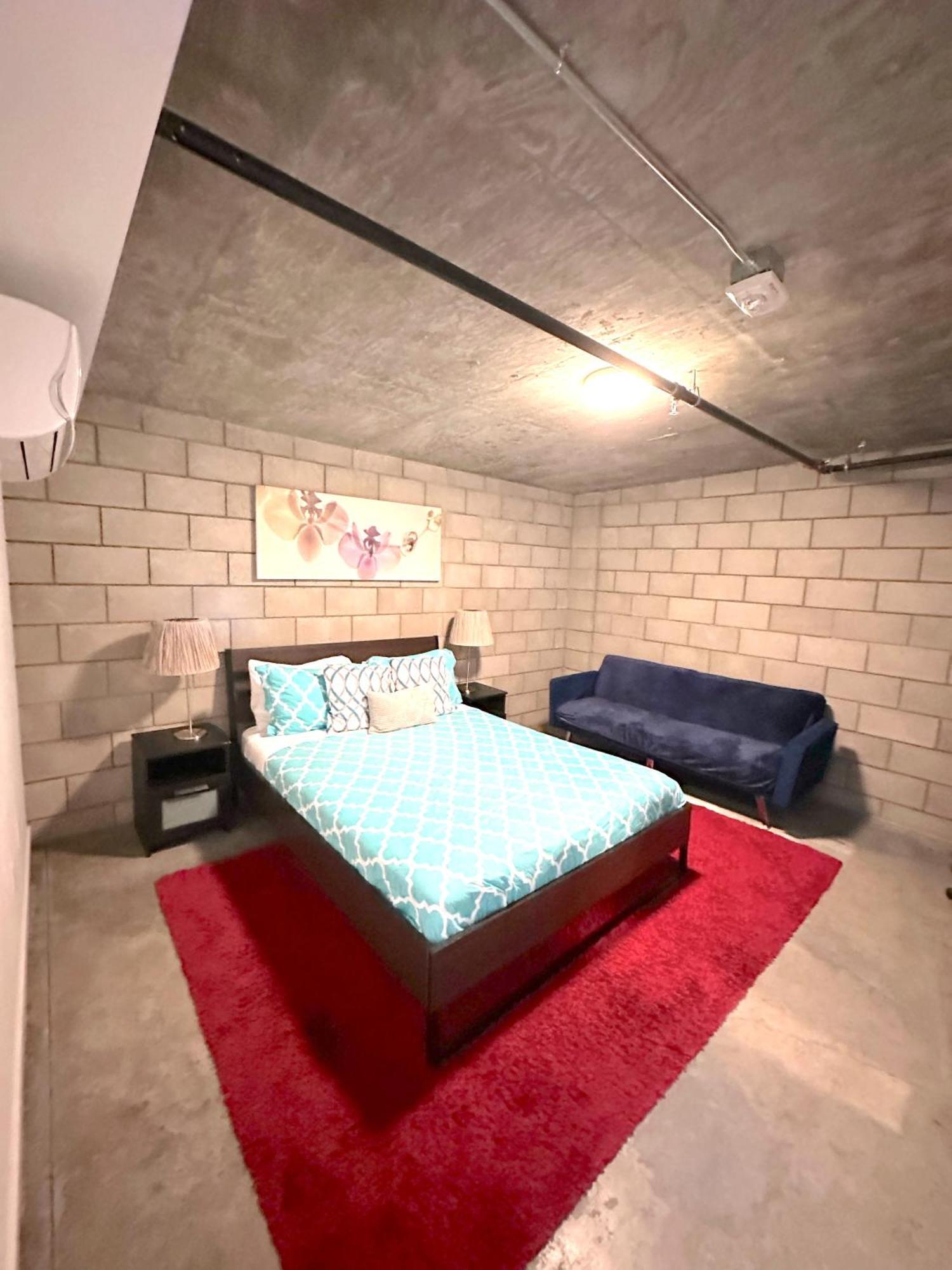 Апартаменти Modern 2 Bdrm W/Parking In The Heart Of Hillcrest Сан-Дієго Екстер'єр фото
